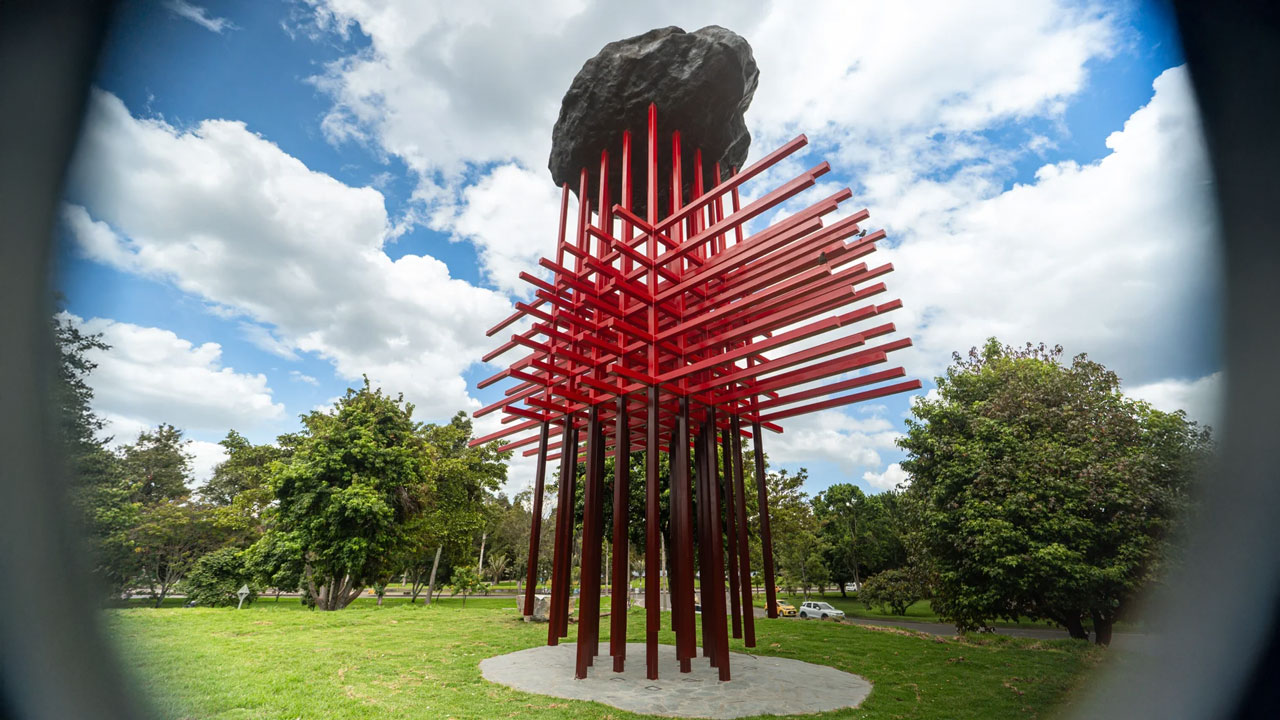 ‘Umbral’: Bogotá inaugura el monumento eterno a los 460 héroes de la salud
