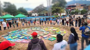 Pinceladas cafeteras para la paz en Bruselas Pitalito