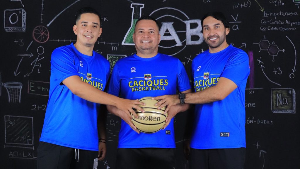 Caciques Opitas cuerpo técnico