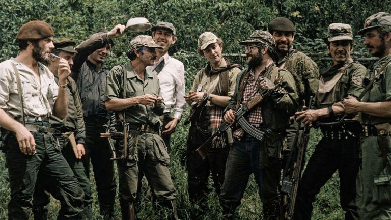 El M-19: Entre la espada, el símbolo y el solio de Bolívar