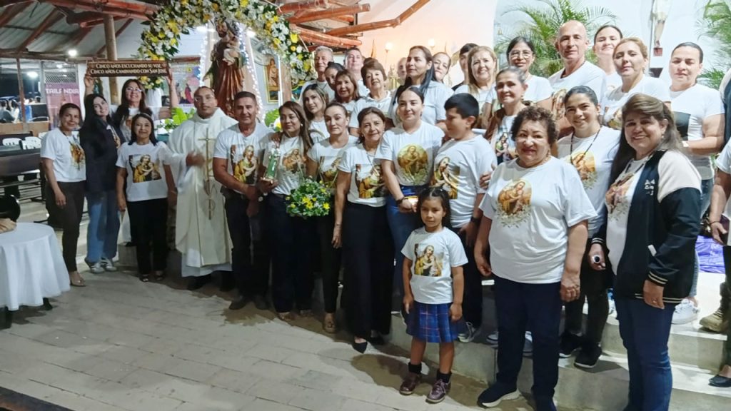 Miembros del taller de San José en Pitalito Huila