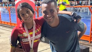 Sharon Lobo, patinadora huilense