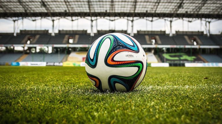 A un mes del Mundial 2026, un apagón televisivo amenaza a China e India