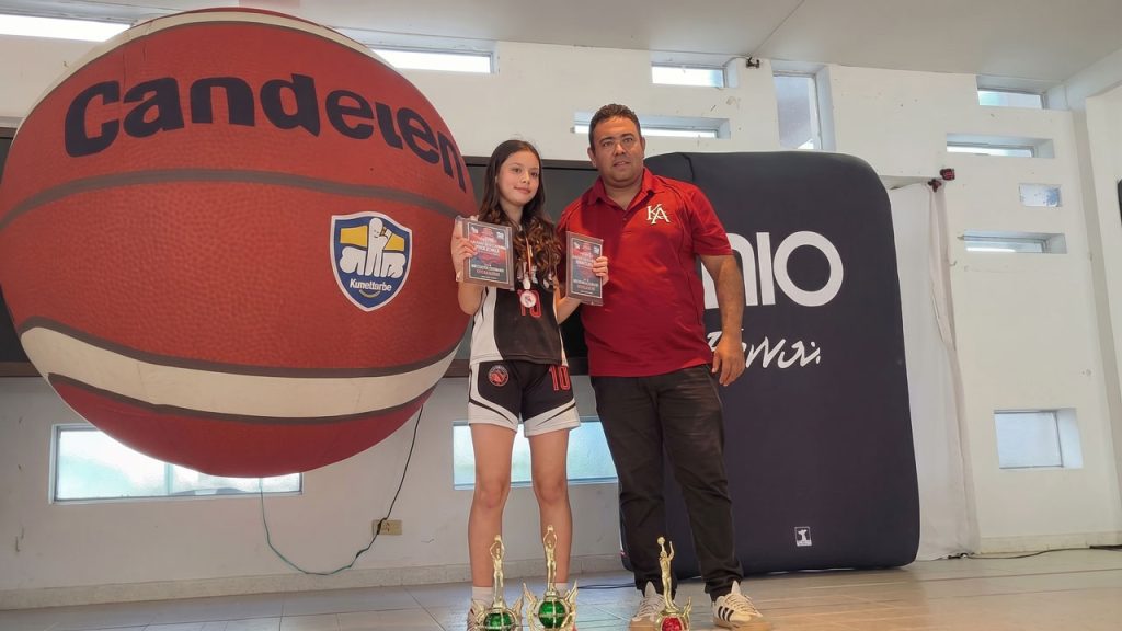 María Juliana Lozada arrasa en el baloncesto juvenil opita