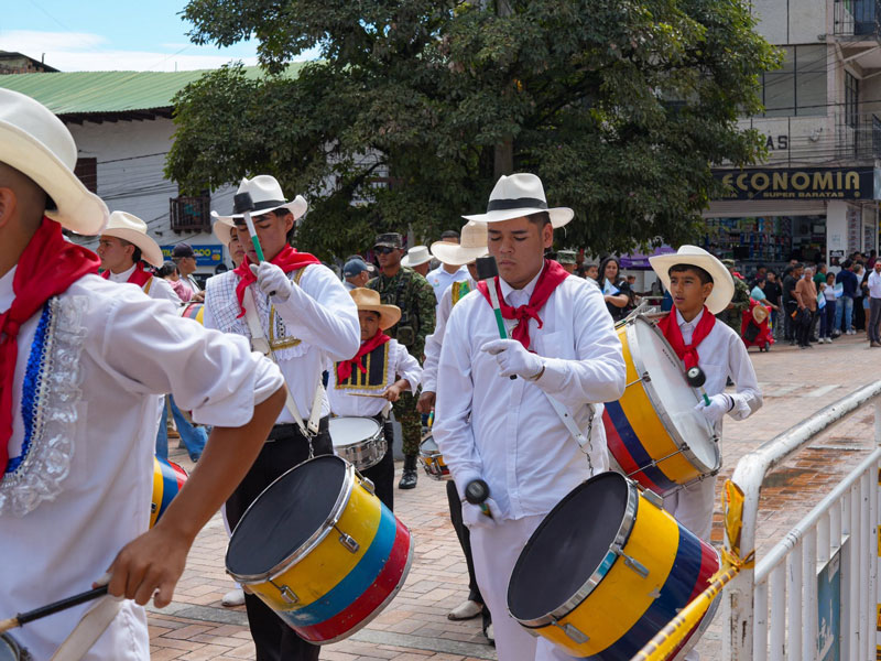 208 años de historia laboyana