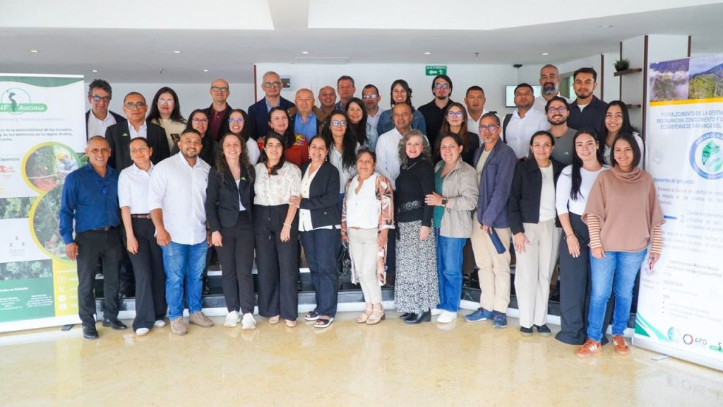 250 familias lideran la protección de los páramos en el Macizo Colombiano