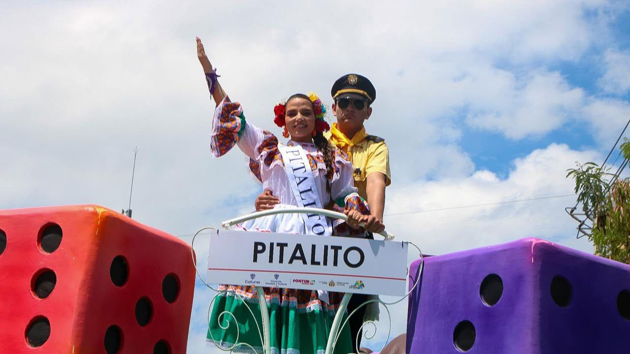 Folclor y tradición: El Desfile en Traje Campesino deslumbra en Neiva