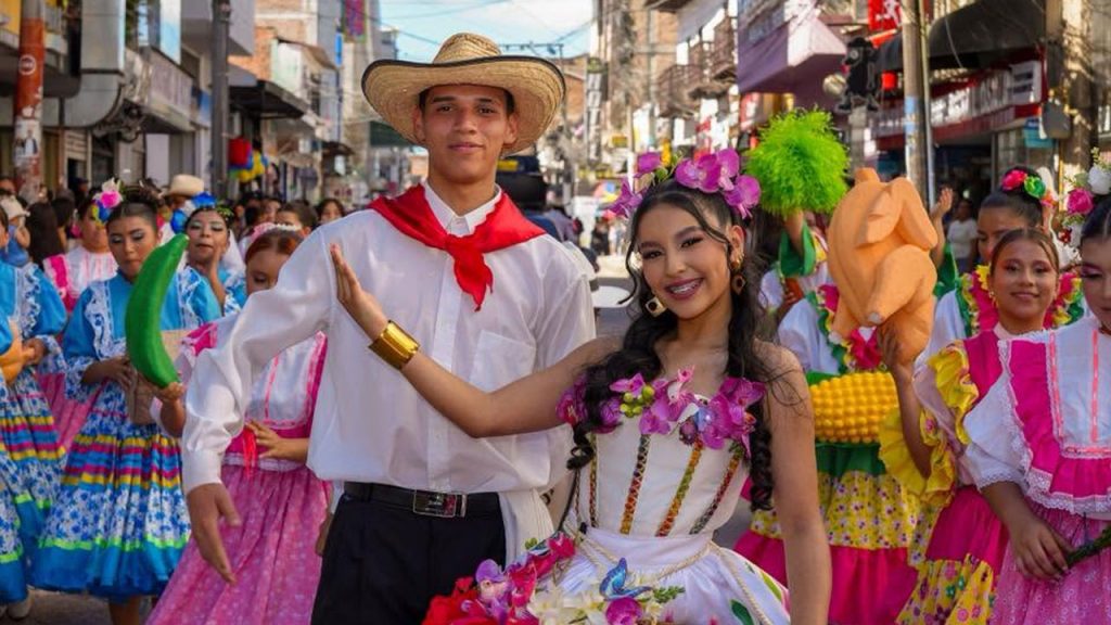 Gastronomía y folclor en el 63° Festival Laboyano