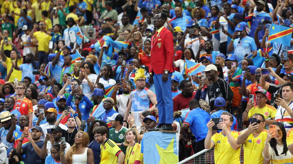 Michel Kuka: La "estatua viva" que emociona al Mundial 2026