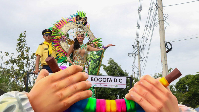 Neiva vivió el Gran Desfile Folclórico del Bambuco