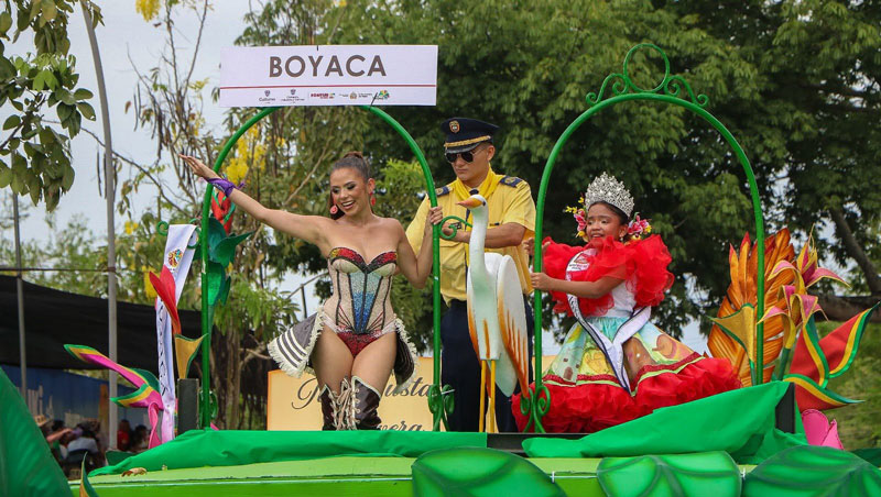 Neiva vivió el Gran Desfile Folclórico del Bambuco