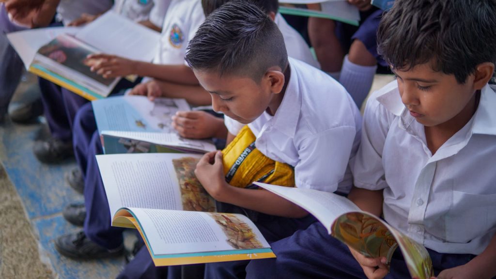 Amplían hasta el 17 de julio el plazo para participar en el Concurso Nacional de Escritura 'Historias de paz'