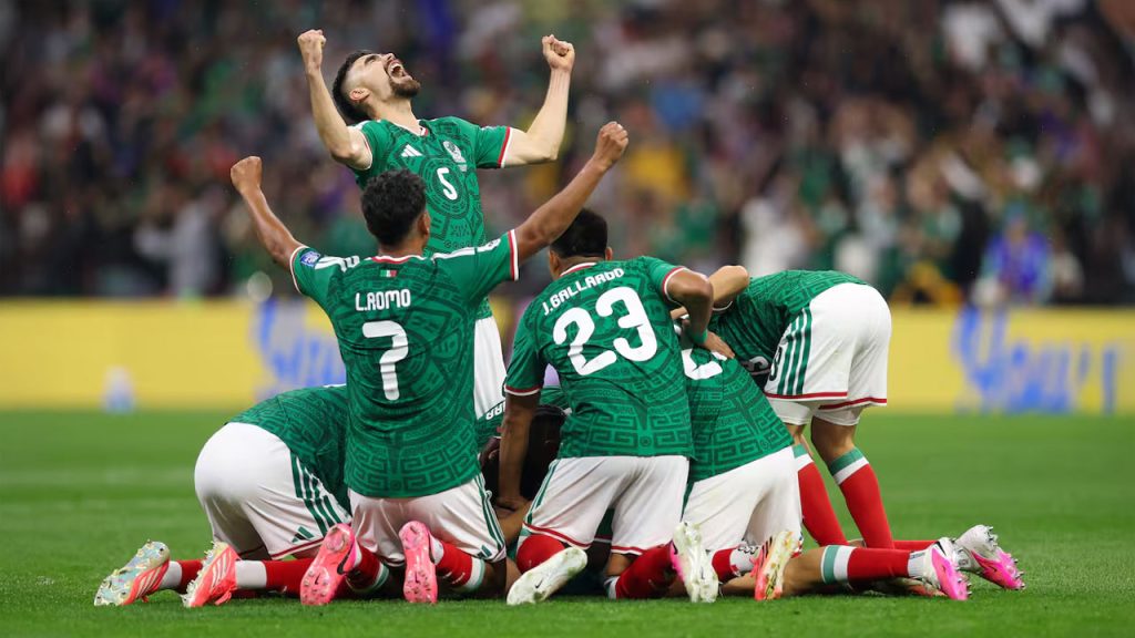 Con magia de Quiñones, México vence a Ecuador y va a octavos