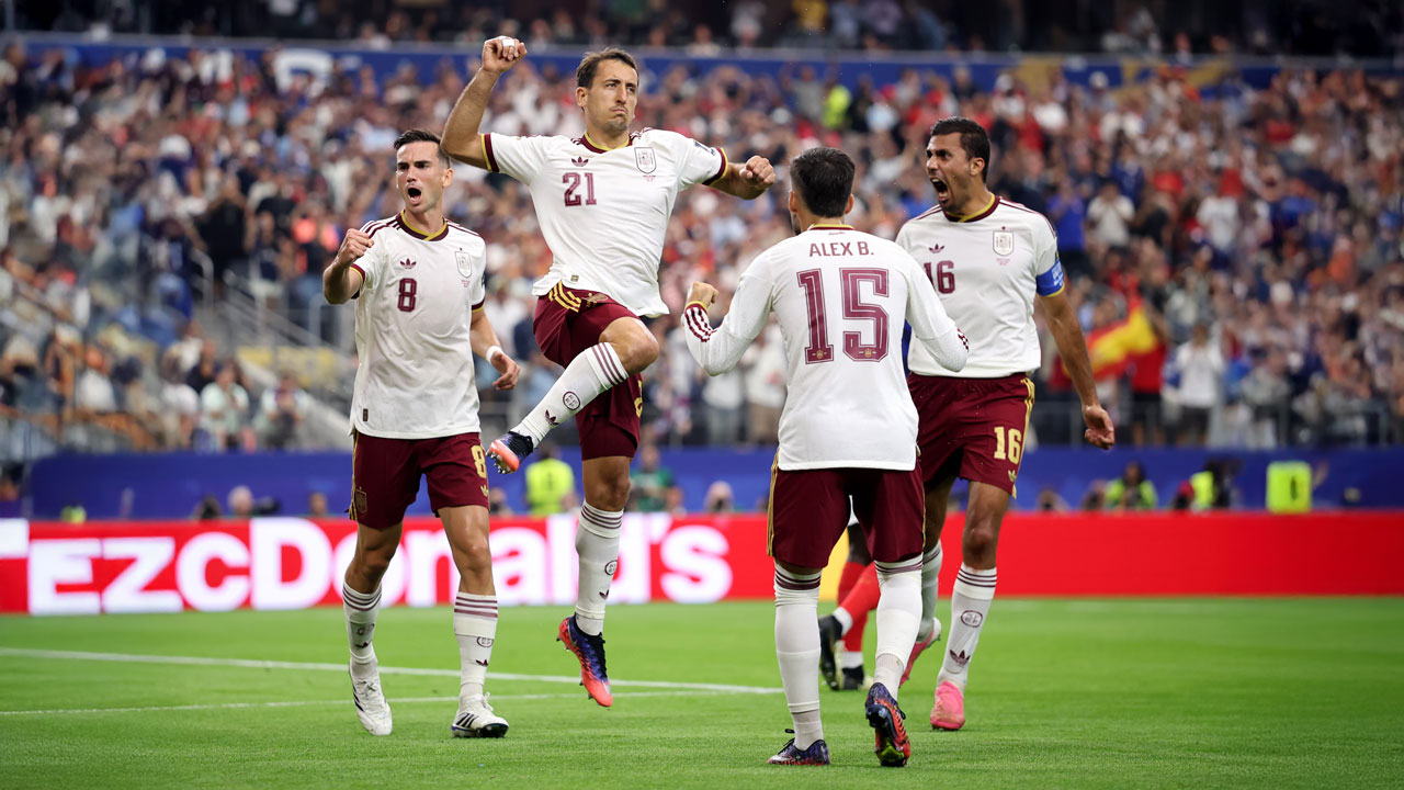 España acaricia la gloria y espera finalista en el Mundial