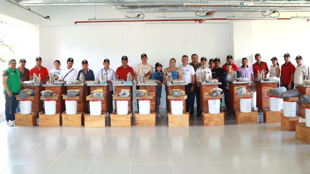 Estrategia de conservación forestal fortalece la producción apícola en Guadalupe