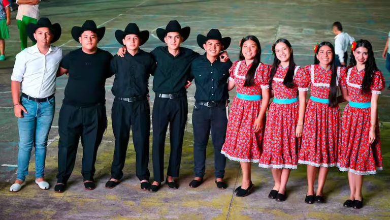 Jóvenes de Arauca llevan el joropo tradicional a Londres