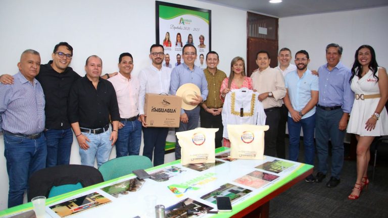 Lanzan el Programa de Becas Internacionales Huila 2026 - El desafío de garantizar equidad y esquivar el nepotismo