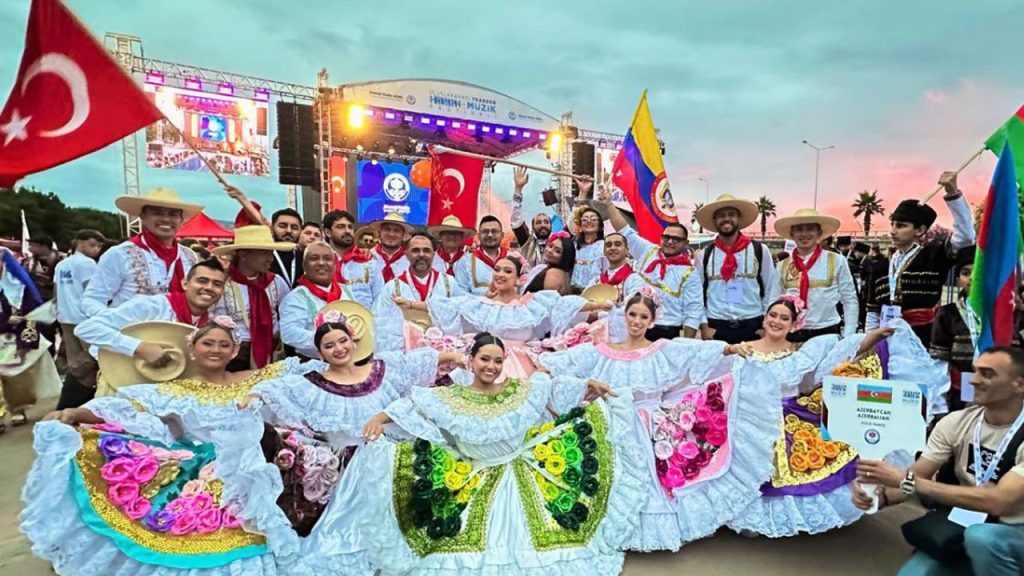 'Los Opitas' el folclor huilense que nos representará en Turquía