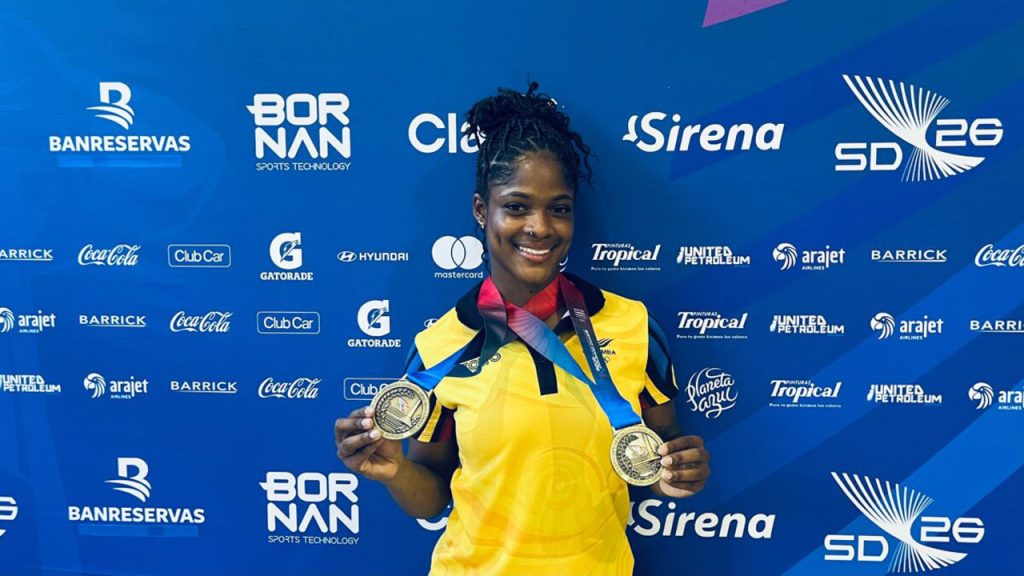 Doble oro en levantamiento de pesas para Karen Mosquera
