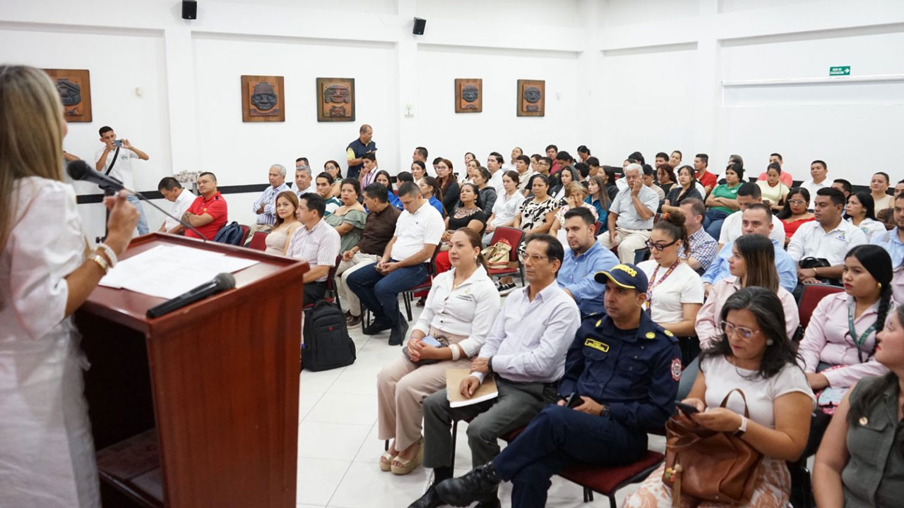 Garzón estrena Centro de Innovación