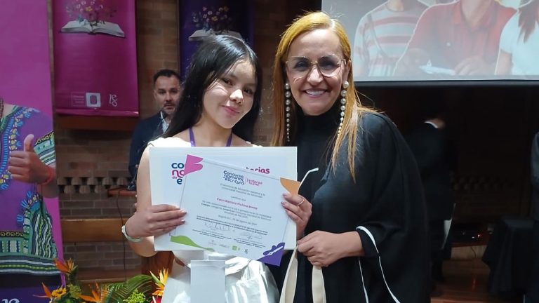 Joven de Garzón triunfa en el concurso Historias de Paz