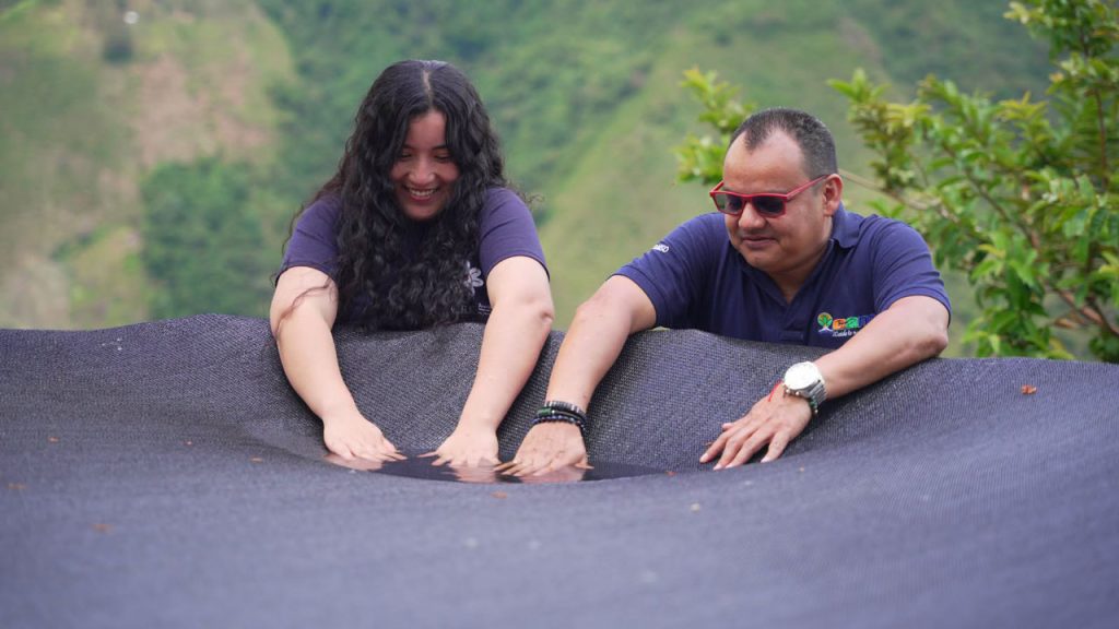 Tanques australianos blindan cultivos en Neiva y Rivera