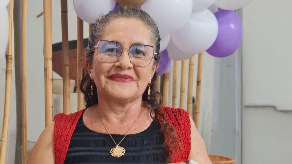 Arcilla, Superación y Liderazgo: Amparo Murillo Brilla en los Premios Eres Visible