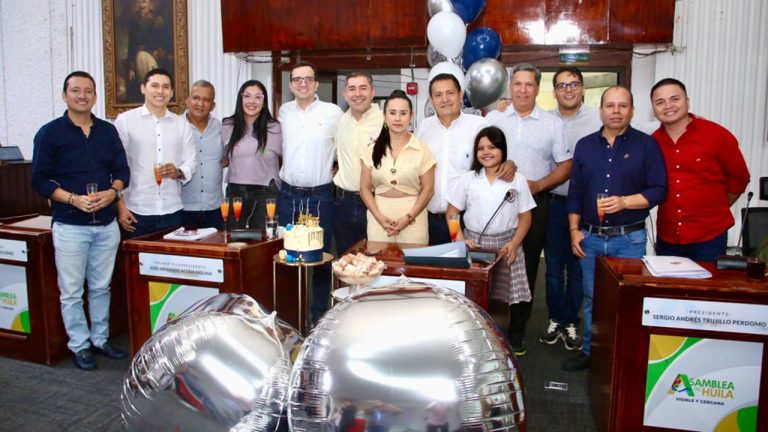 Asamblea aprueba por unanimidad $80.000 millones de endeudamiento para el gobierno "Por un Huila Grande".