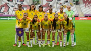 Colombia supera a Costa Rica con una brillante remontada en su debut