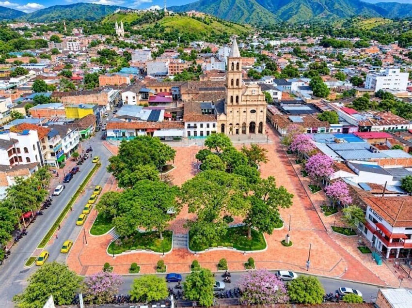 Garzón impulsa turismo religioso con millonaria renovación