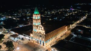 Garzón impulsa turismo religioso con millonaria renovación