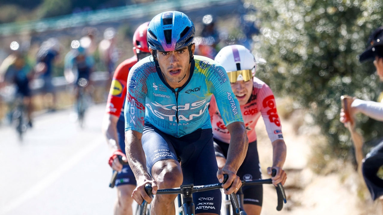 Harold Tejada se aferra al top 10 en la Vuelta a España