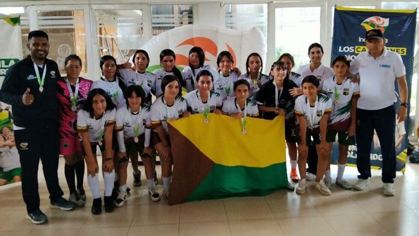 Histórico doblete: Acevedo reina en el fútbol femenino del Huila