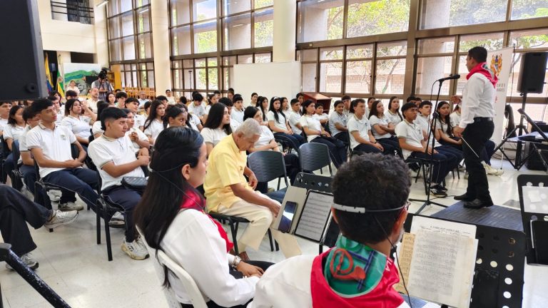 Rescate del patrimonio musical en aulas del Huila