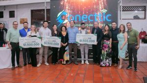 Resiliencia y verdad: el triunfo del periodismo gremial en el Premio Flor Alba Núñez Vargas