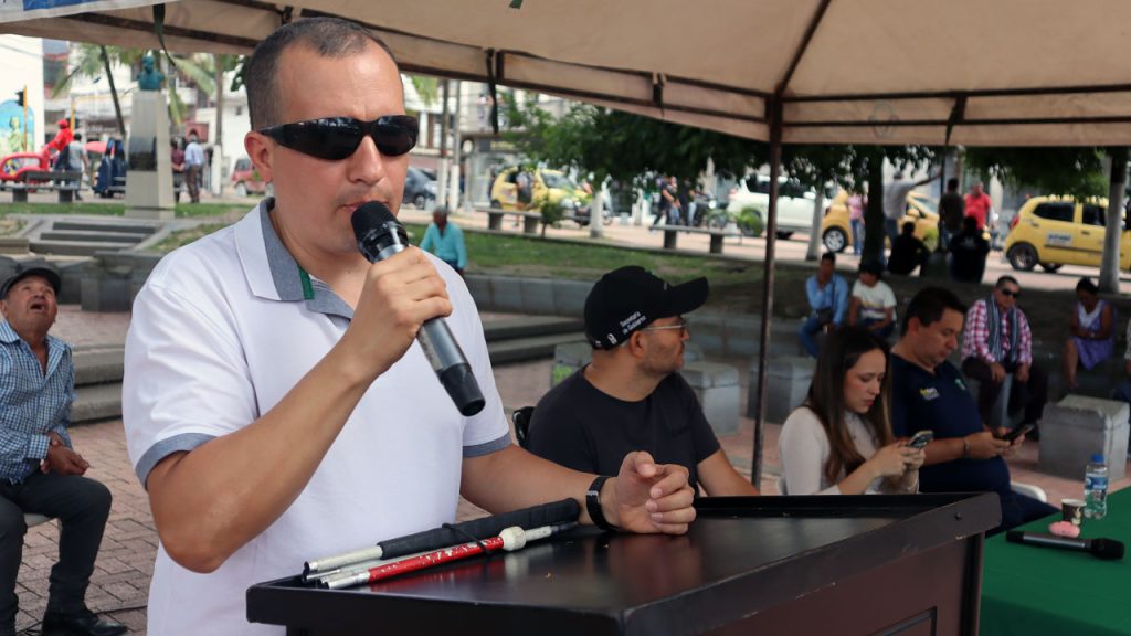 Por primera vez en su historia el municipio de Pitalito conmemoró el Día del Bastón Blanco