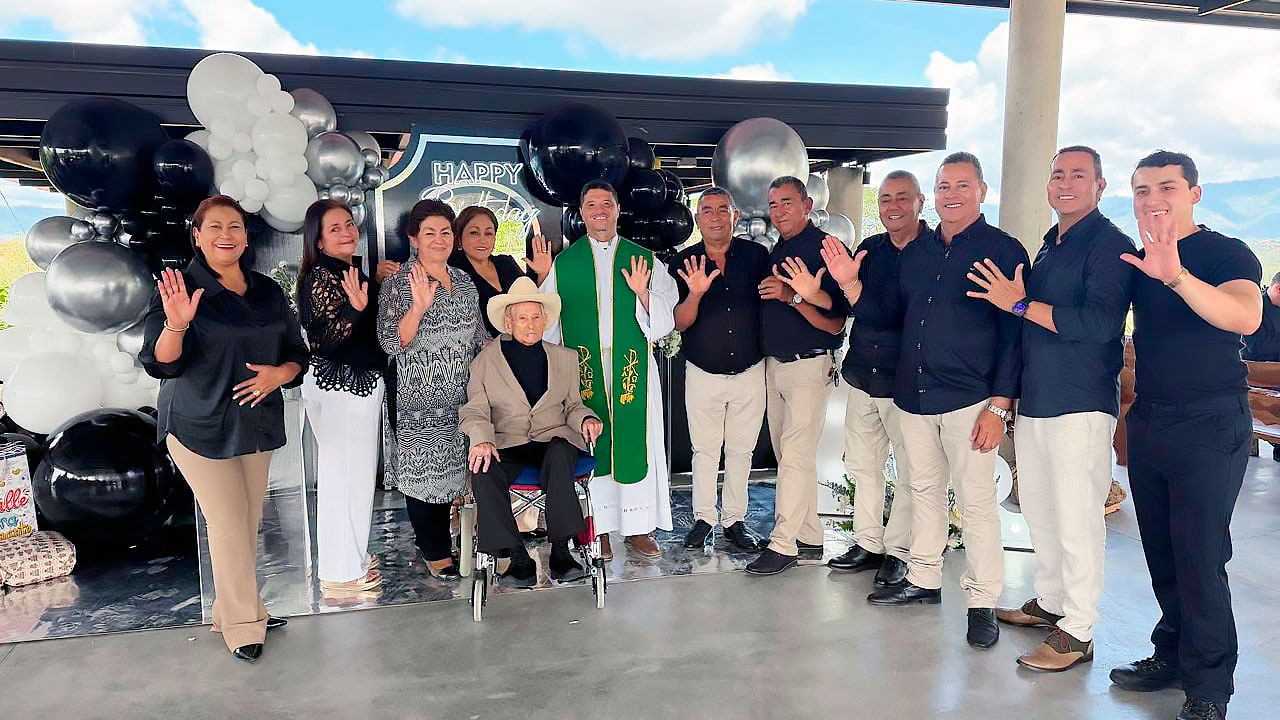 Don José Hilario Vargas Figueroa conmemoró 105 años de vida