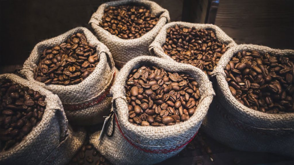 El ‘efecto tijera’ ahoga al café colombiano y golpea al Huila