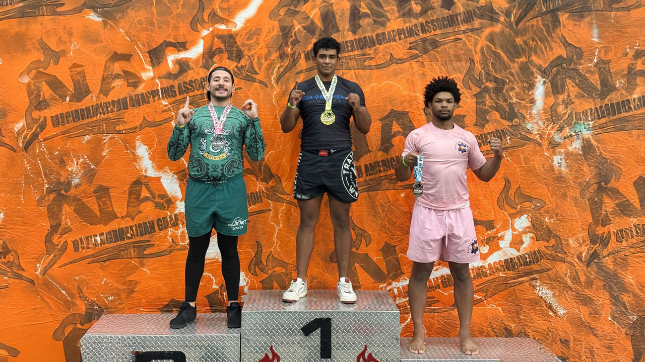 Neivano hace historia en Jiu Jitsu al coronarse en Denver