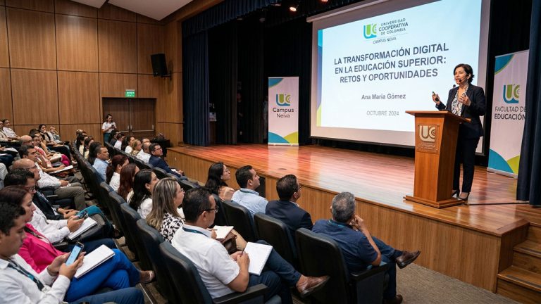 UCC Neiva: III Congreso Crossmedia